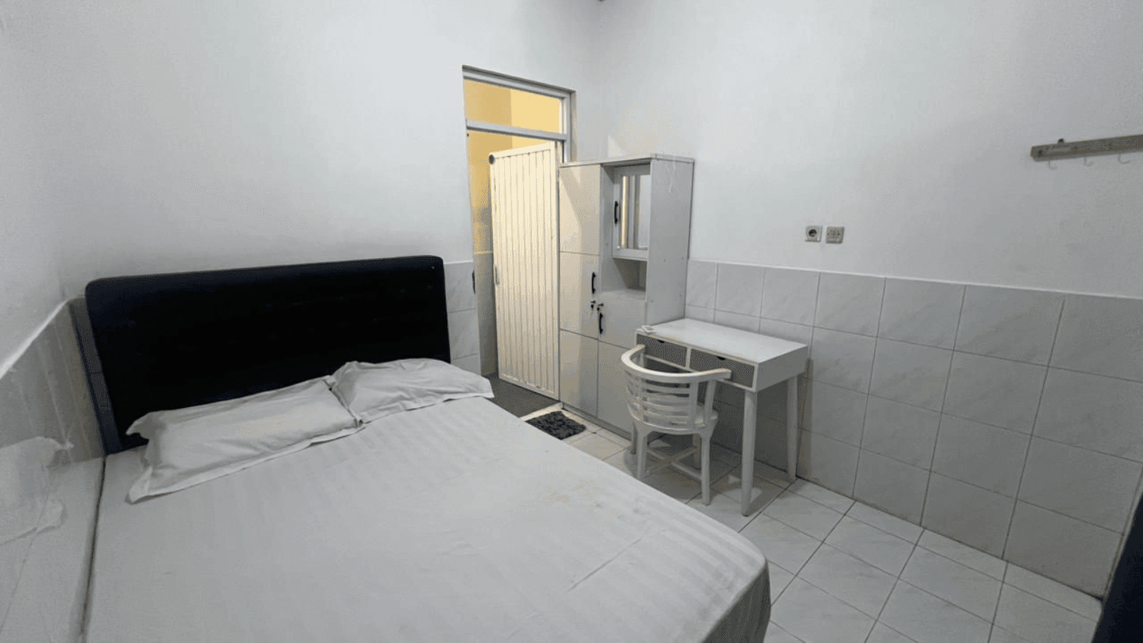 Zania foto 1 galeri kost Laweyan Solo Rumah Labuh